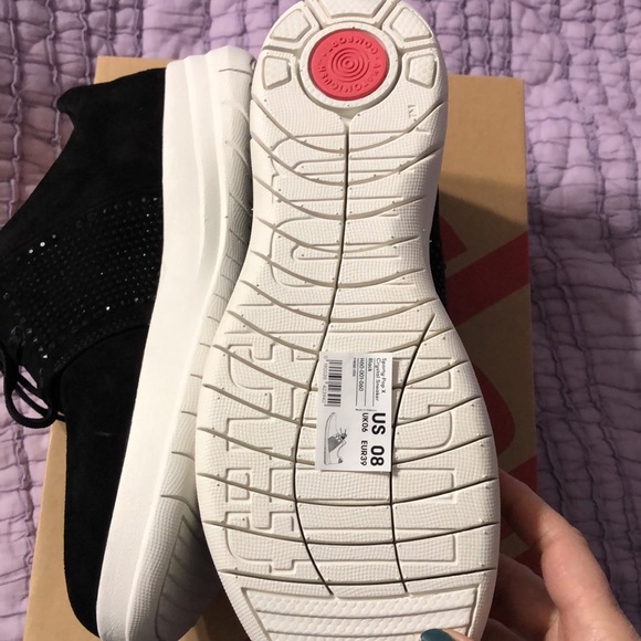 Fitflop sneakers size 8. - Picture 3 of 5